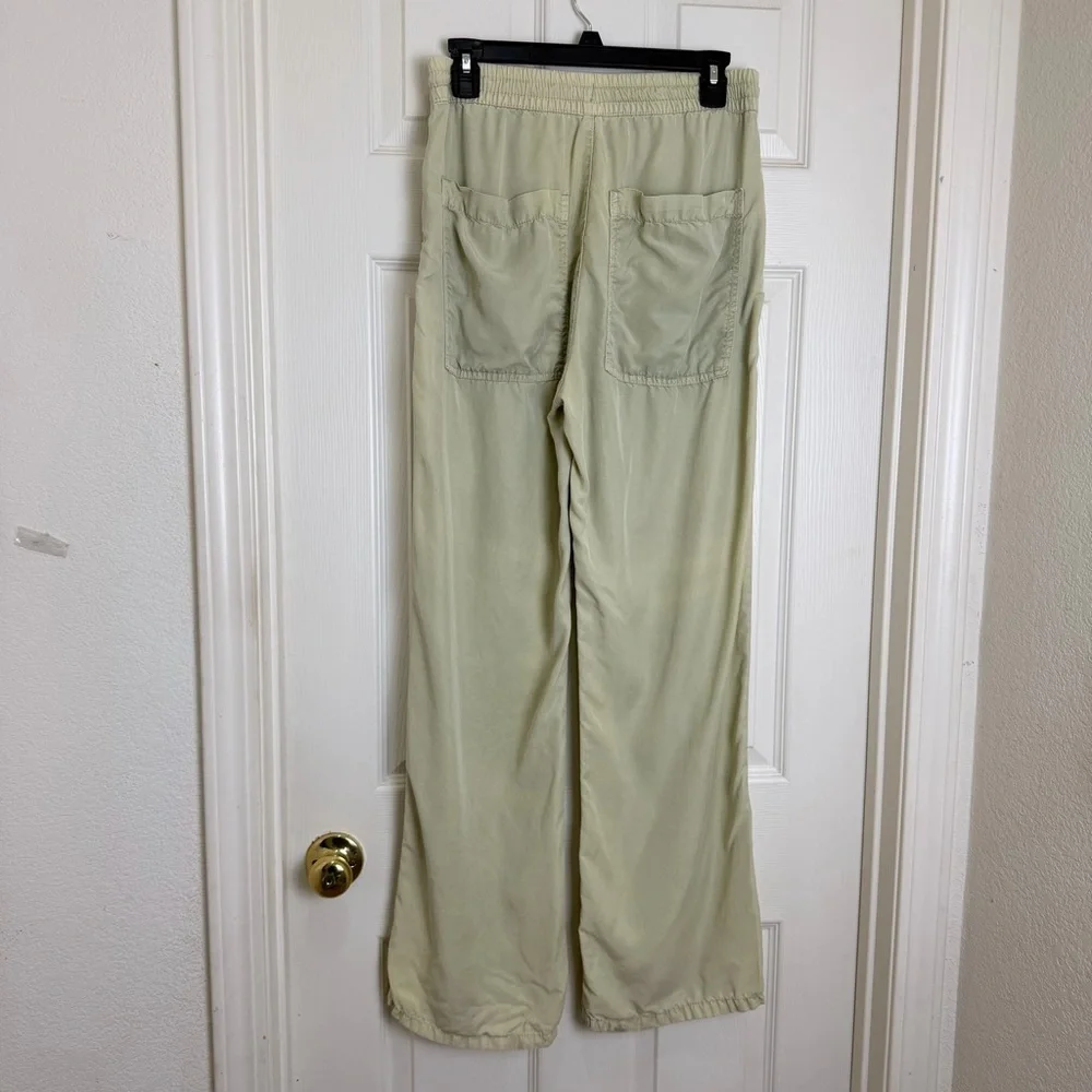 Zara Wide-Leg Drawstring Pants in light olive green size S